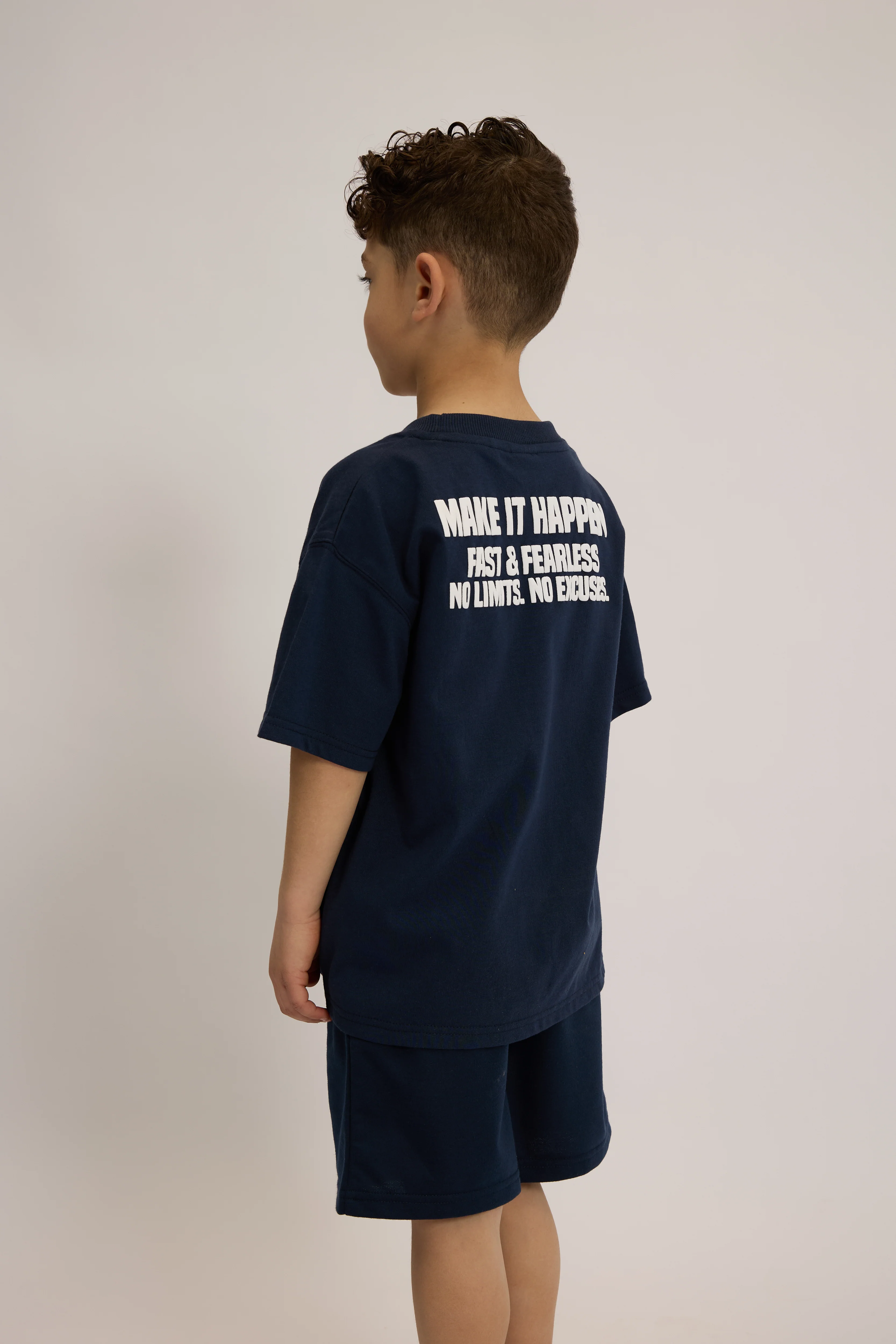 חליפה לילדים מבד טריקו וטרי דגם Make It Happen - Image 4
